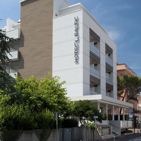 Hotel Baltic Ріміні Екстер'єр фото