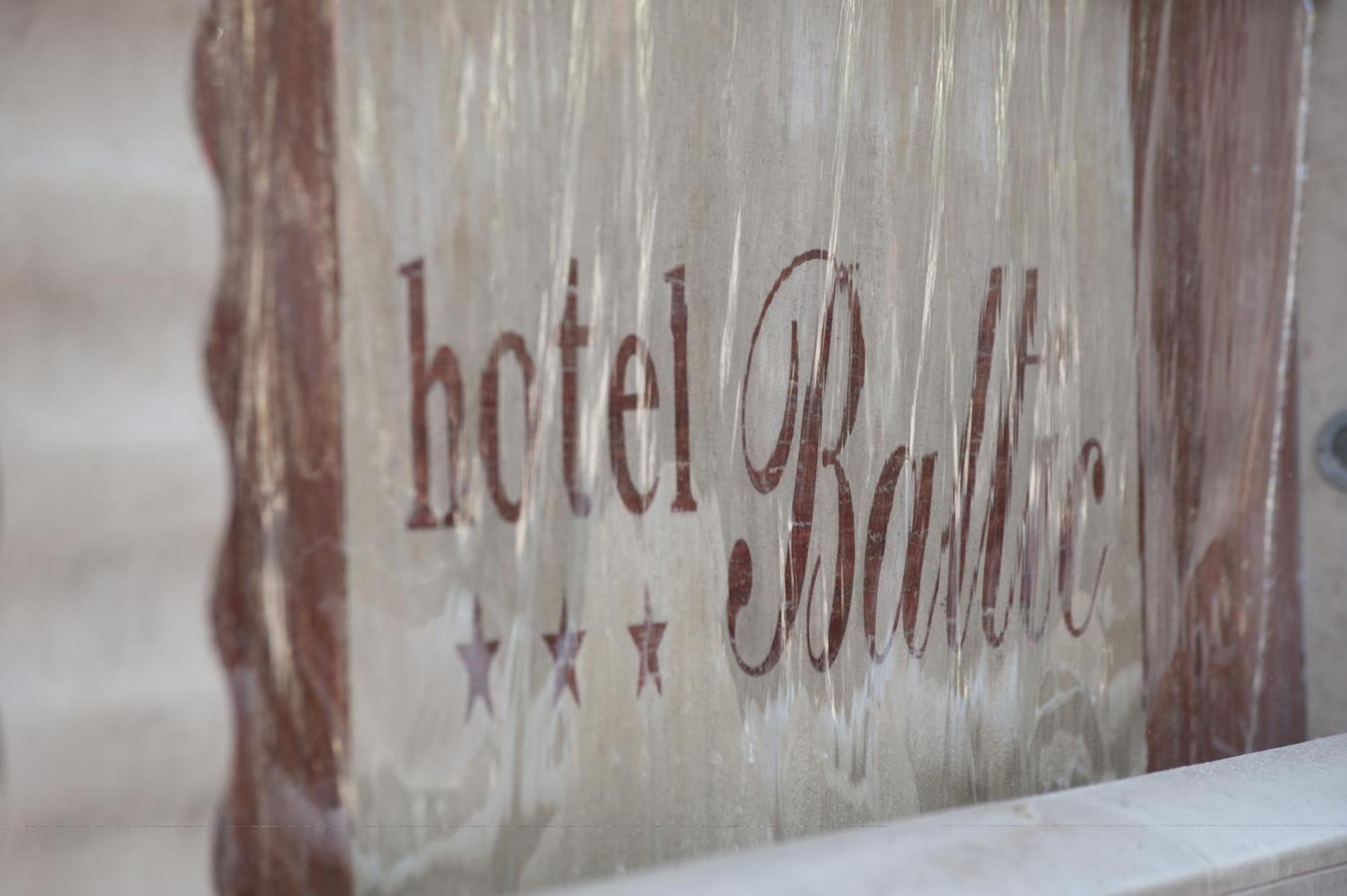 Hotel Baltic Ріміні Екстер'єр фото